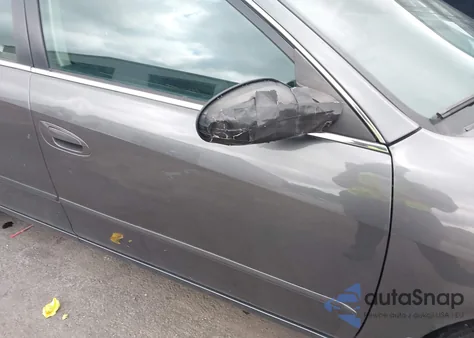 2005 Nissan Altima 2.5 S из США, поврежденный, VIN 1N4AL11DX5C953569